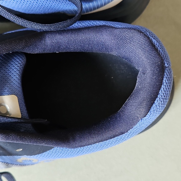 On Running - Men's Cloudrunner Size 11 - Picture 7 of 11